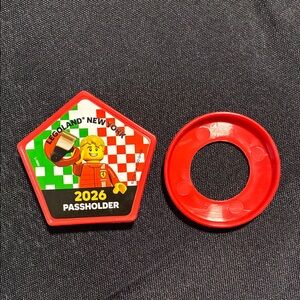 New! Legoland New York 2026 Passholder Collectible Badge